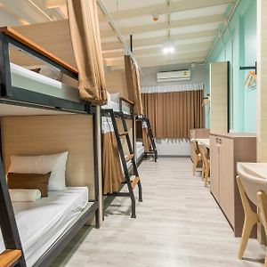 Gemenschappelijk Kamer Alleen voor Vrouwen